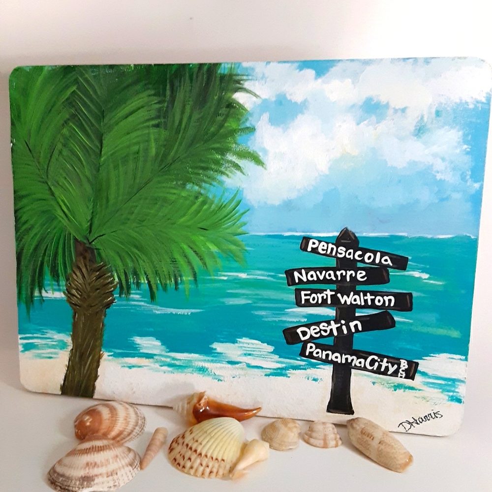 Wall hanger of the Emerald Coast